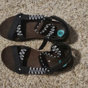 Merrill Select grip Go Around Town